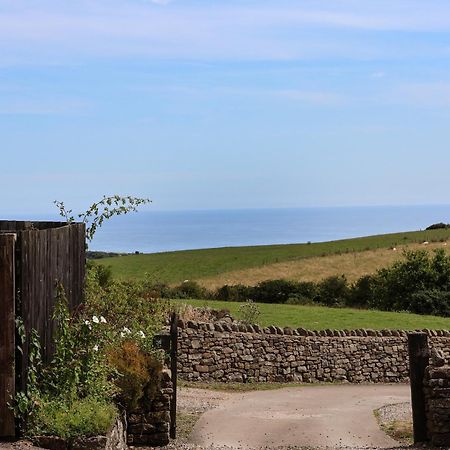 Hayloft Cottage Staintondale Esterno foto