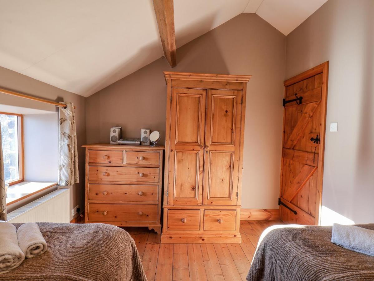 Hayloft Cottage Staintondale Esterno foto