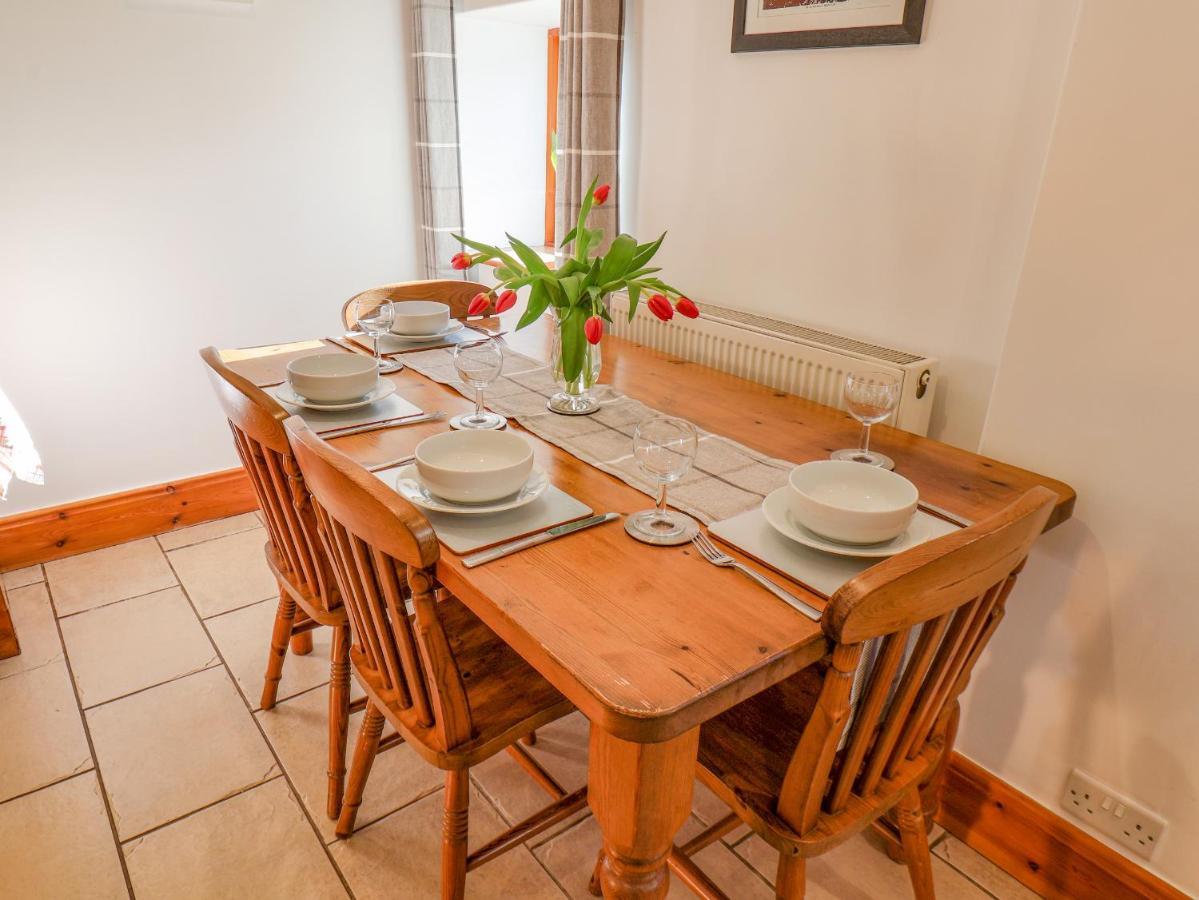 Hayloft Cottage Staintondale Esterno foto