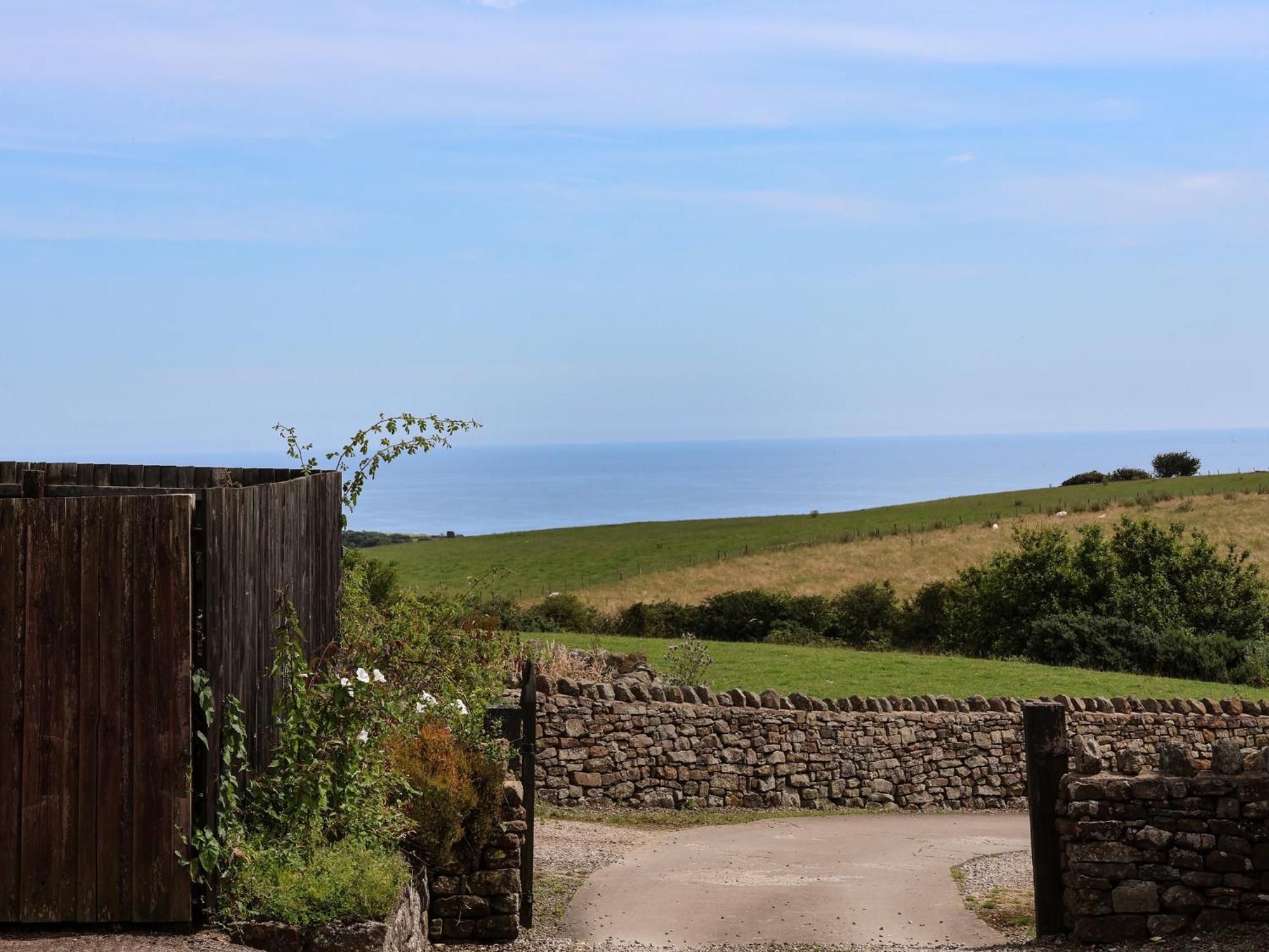 Hayloft Cottage Staintondale Esterno foto